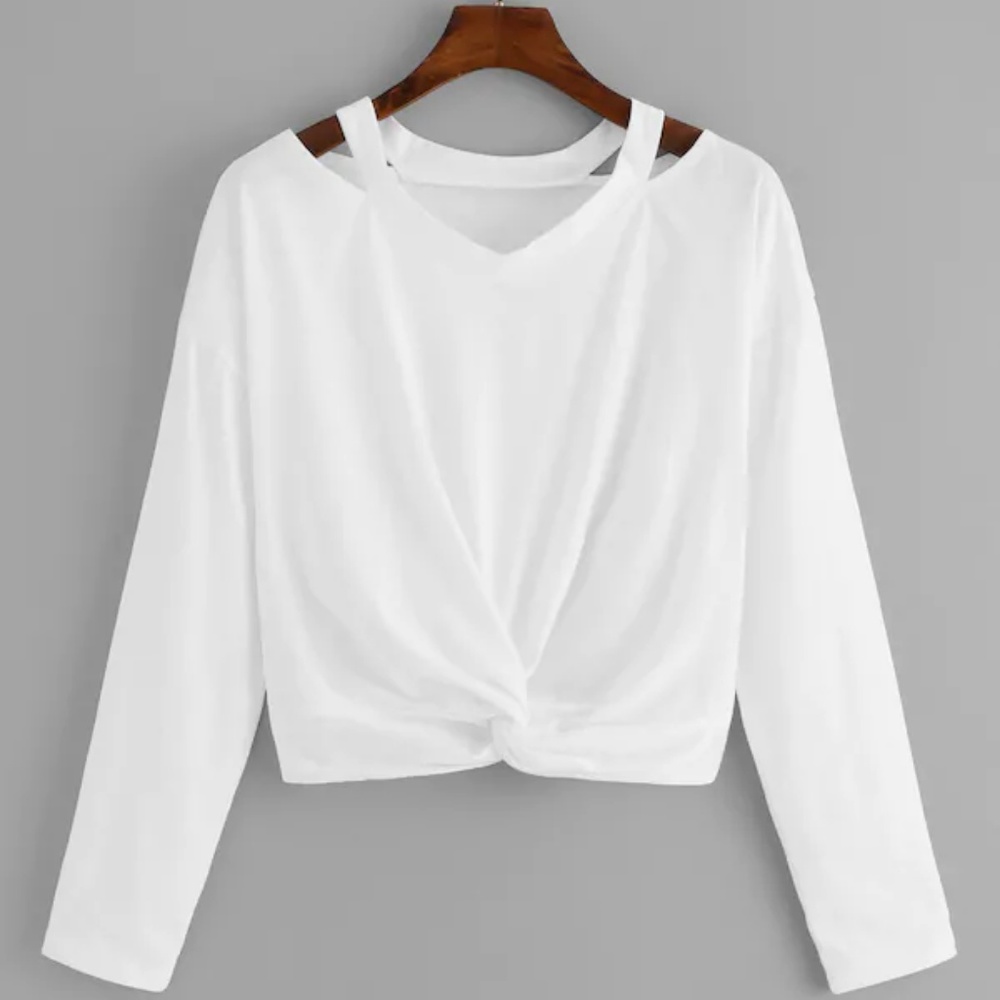 Twist Front Solid Tee- Crop length - Picture 4 of 7